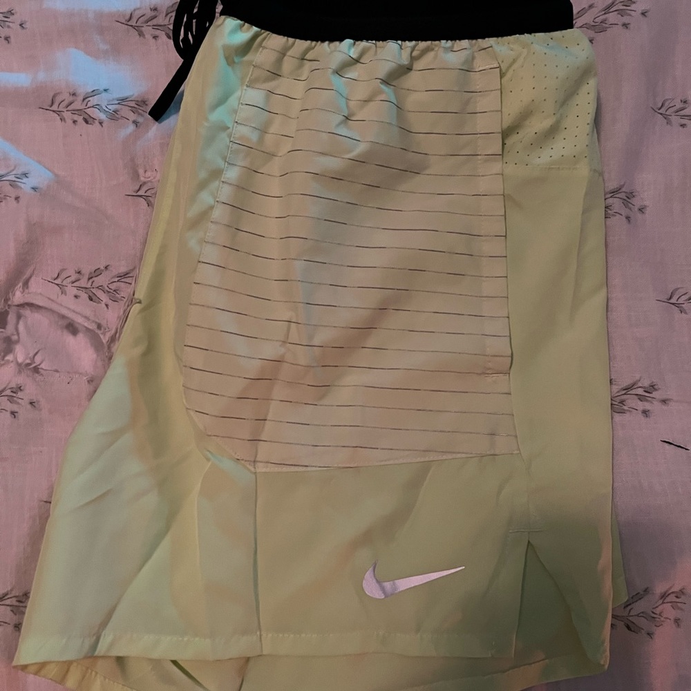Nike 5” Running Shorts